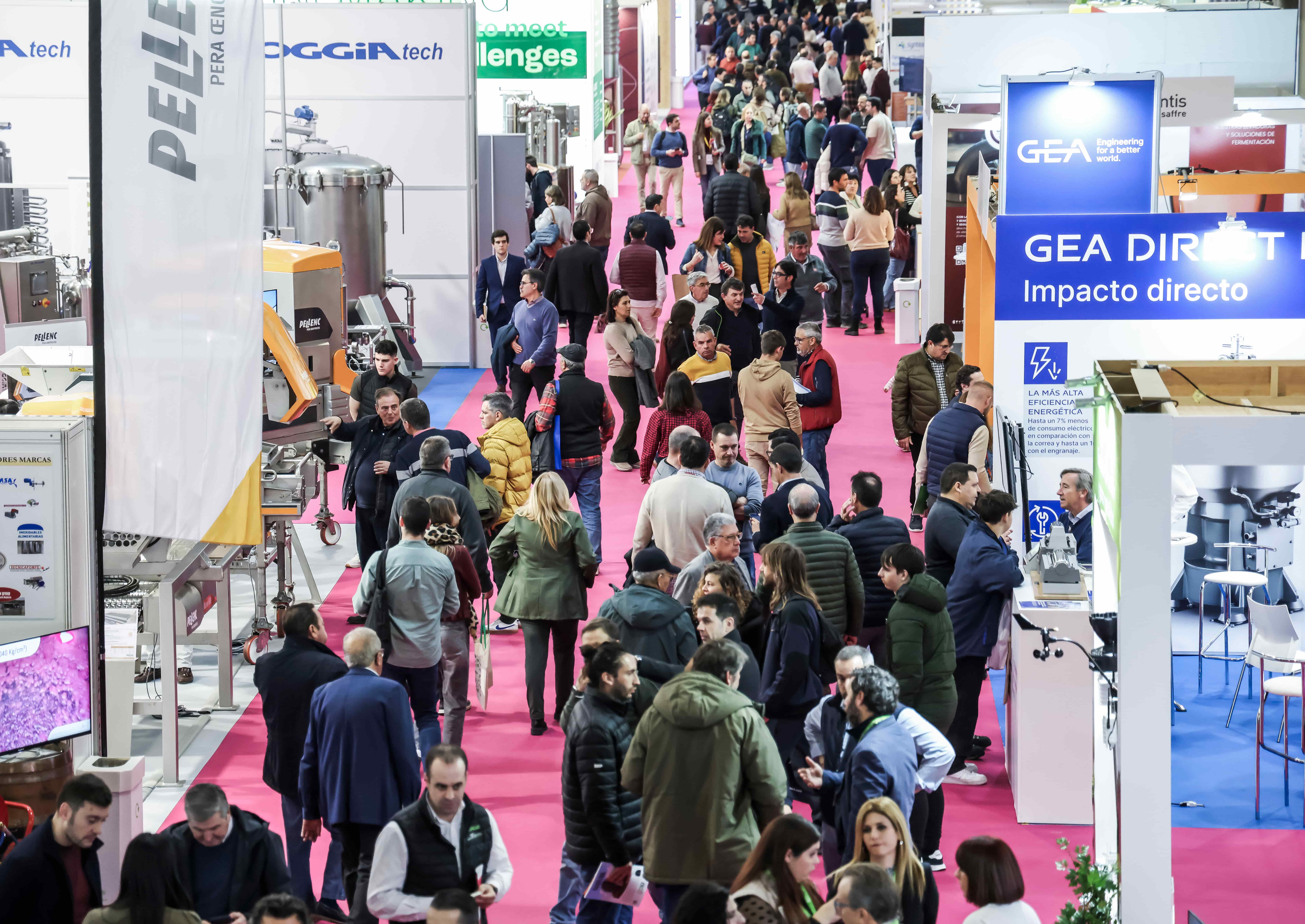 Gran éxito en la segunda jornada de ENOMAQ 2025